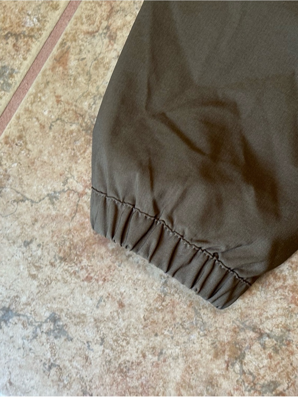 Stone Falcon Brown Cargo Joggers Pants Men's Medium Stretch Nylon Cinch A8-068 - Picture 7 of 16